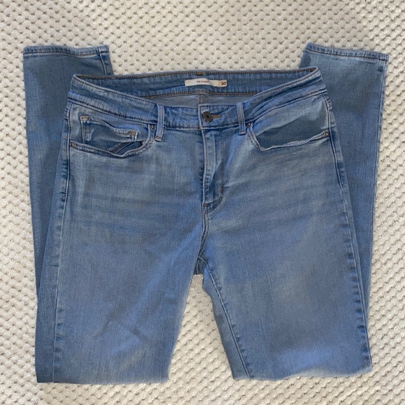 Levi’s 711 Skinny jeans - Picture 1 of 8